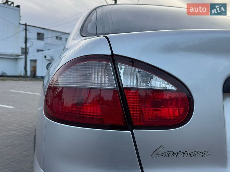 Седан Daewoo Lanos 2007 в Кременчуці