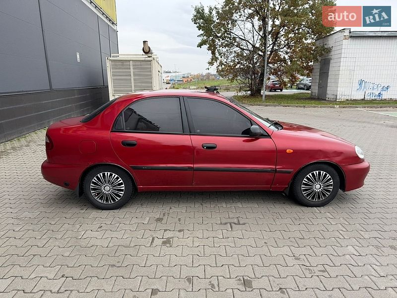 Седан Daewoo Lanos 2008 в Києві