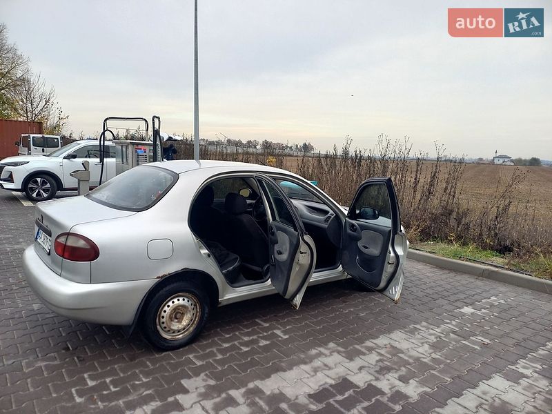 Седан Daewoo Lanos 2007 в Киеве