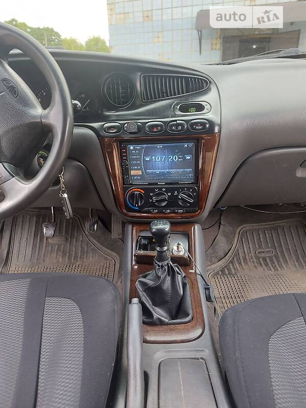 Седан Daewoo Leganza 2001 в Кропивницком