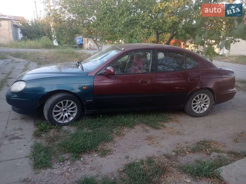 Седан Daewoo Leganza 1998 в Одессе