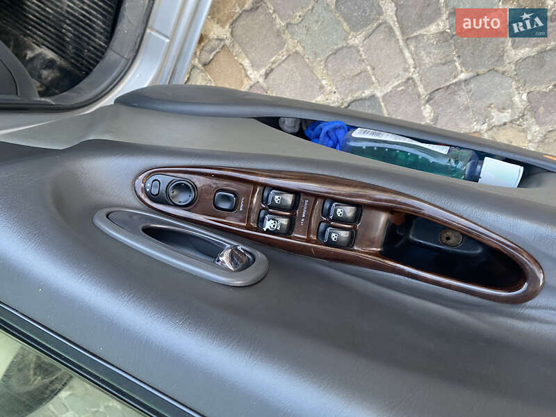 Седан Daewoo Leganza 2001 в Бережанах