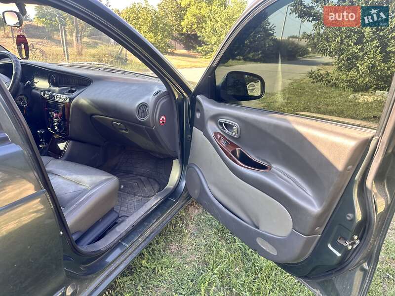 Седан Daewoo Leganza 1998 в Николаеве