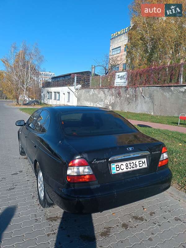 Седан Daewoo Leganza 2001 в Львове