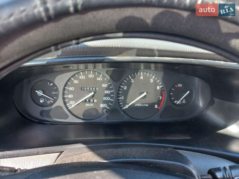 Седан Daewoo Leganza 1998 в Львові