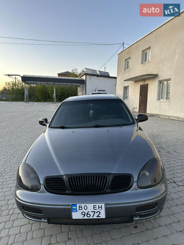 Седан Daewoo Leganza 2001 в Борщеве