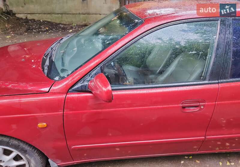 Седан Daewoo Leganza 2001 в Киеве