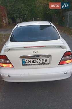 Седан Daewoo Leganza 2001 в Києві