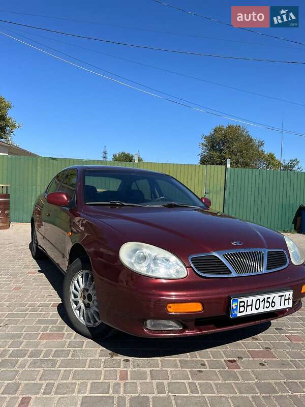 Daewoo Leganza 1998