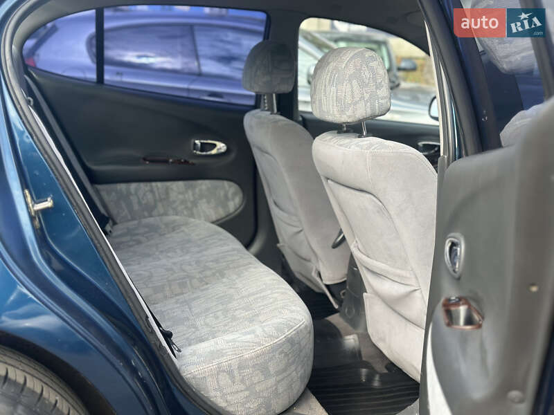 Седан Daewoo Leganza 1999 в Киеве
