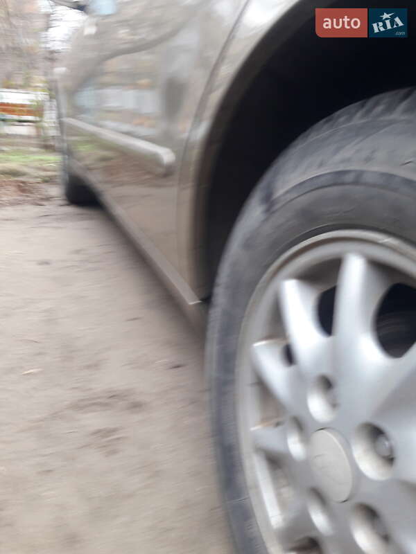 Седан Daewoo Leganza 2001 в Миколаєві