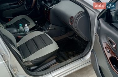 Седан Daewoo Leganza 1998 в Обухові