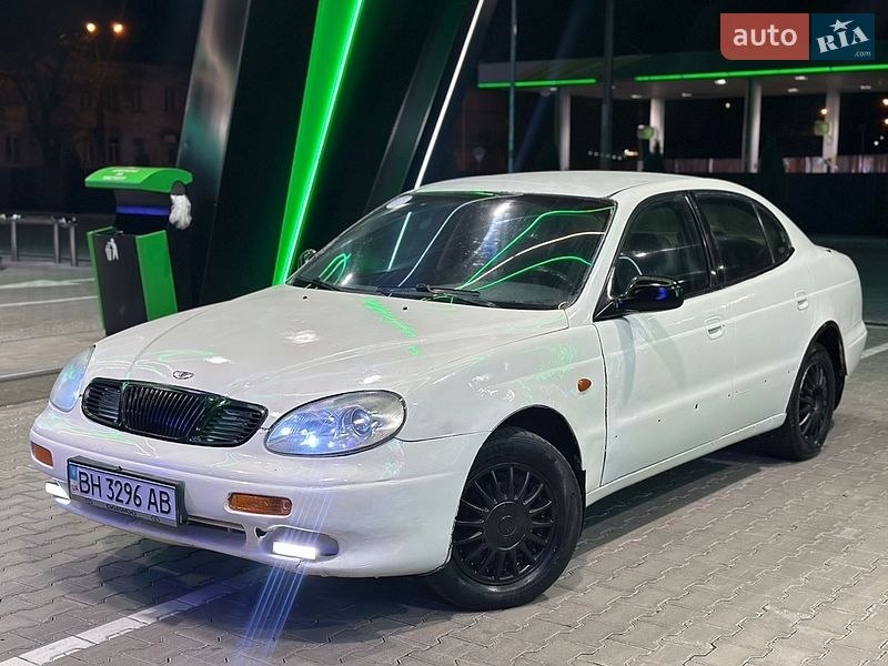 Daewoo Leganza 1998