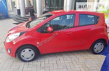 Хэтчбек Daewoo Matiz 2016 в 