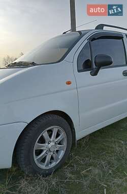 Хэтчбек Daewoo Matiz 2011 в 