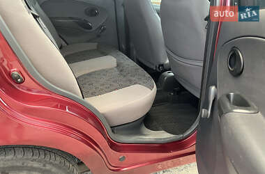 Хэтчбек Daewoo Matiz 2012 в 