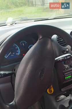 Хэтчбек Daewoo Matiz 2012 в 
