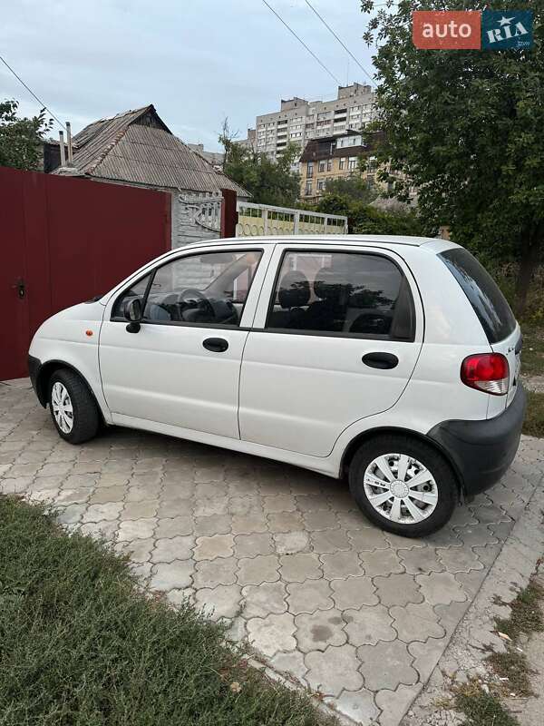 Хетчбек Daewoo Matiz 2014 в Дніпрі