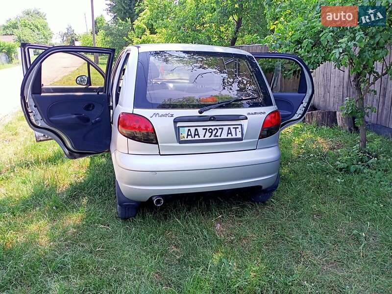 Хэтчбек Daewoo Matiz 2011 в Киеве