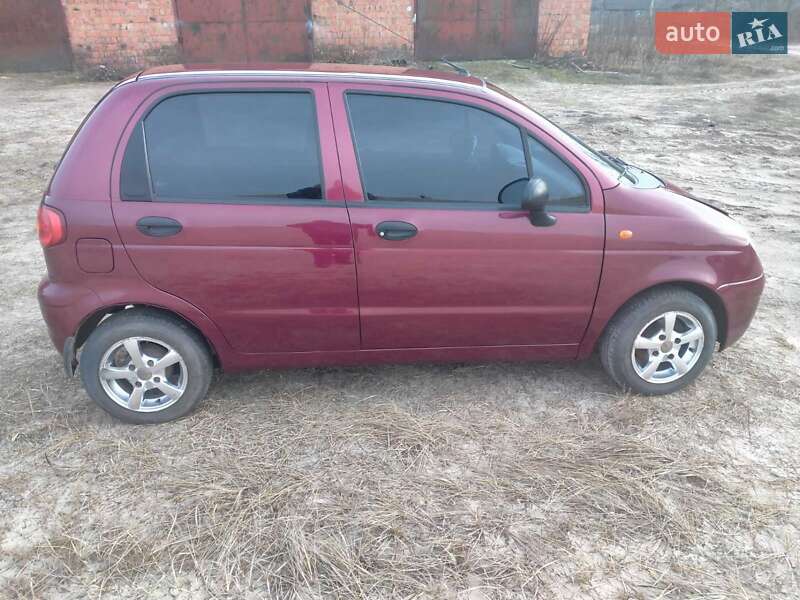 Хетчбек Daewoo Matiz 2008 в Сарнах