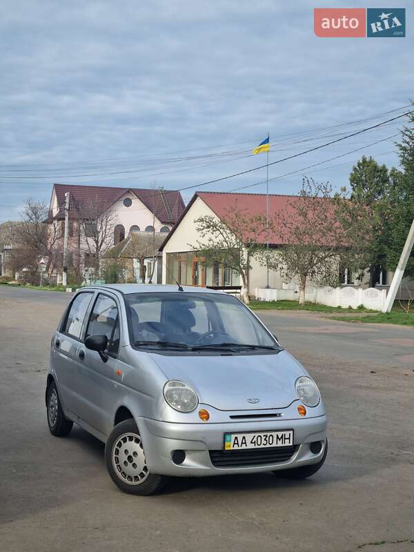 Хэтчбек Daewoo Matiz 2012 в Киеве