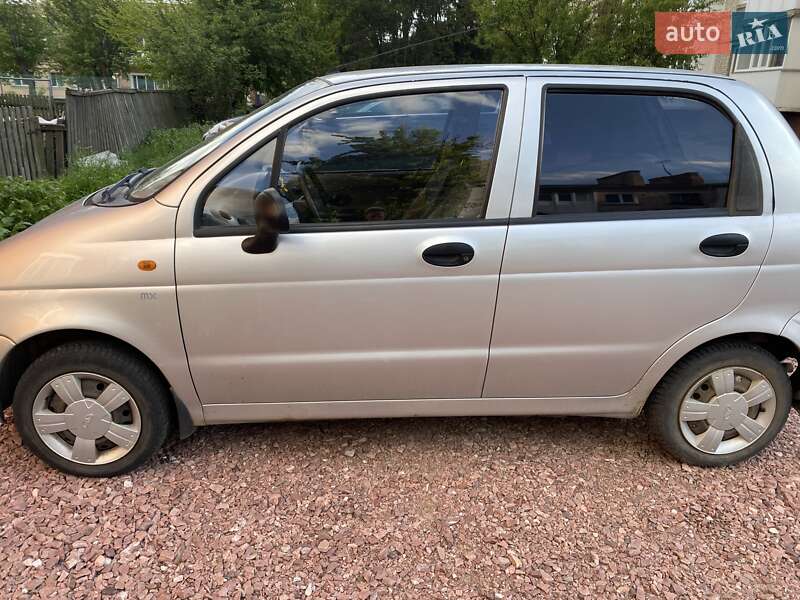 Хэтчбек Daewoo Matiz 2011 в Овруче