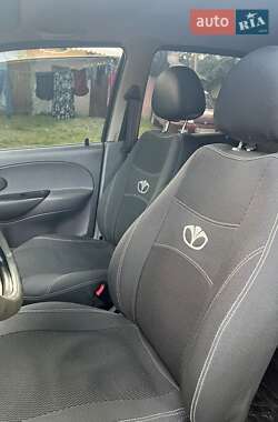 Хэтчбек Daewoo Matiz 2010 в 