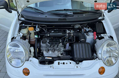 Хэтчбек Daewoo Matiz 2013 в 