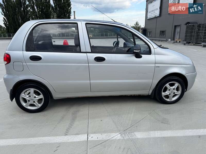 Хэтчбек Daewoo Matiz 2013 в Киеве