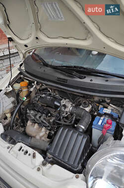 Хэтчбек Daewoo Matiz 2013 в 