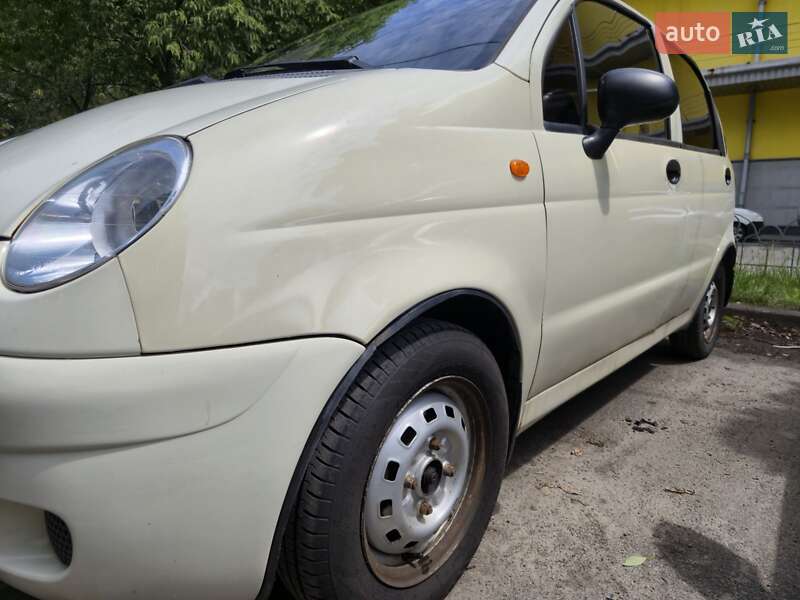 Хэтчбек Daewoo Matiz 2010 в Киеве