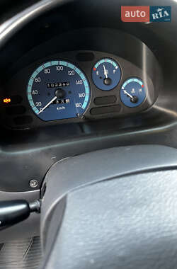 Хэтчбек Daewoo Matiz 2011 в 