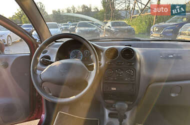 Хэтчбек Daewoo Matiz 2012 в 