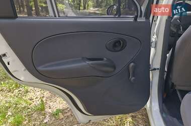 Хэтчбек Daewoo Matiz 2011 в 