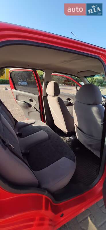 Хэтчбек Daewoo Matiz 2011 в Житомире