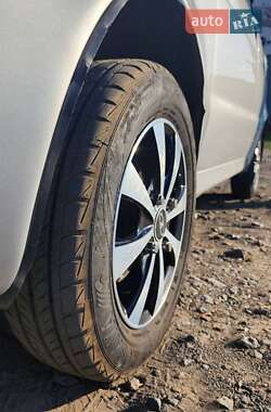 Хэтчбек Daewoo Matiz 2013 в 