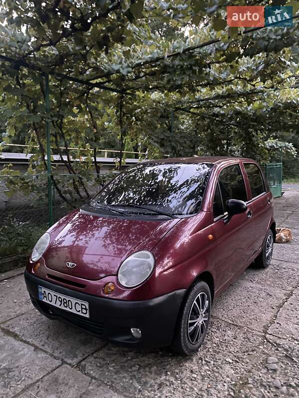 Хэтчбек Daewoo Matiz 2011 в 