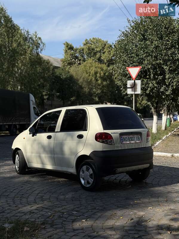 Хетчбек Daewoo Matiz 2011 в Мукачевому