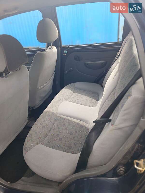 Хэтчбек Daewoo Matiz 2006 в Вишневом фото 6 Хэтчбек Daewoo Matiz 2006 в Вишневом