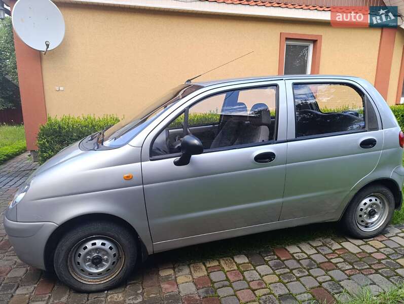 Хетчбек Daewoo Matiz 2011 в Славуті