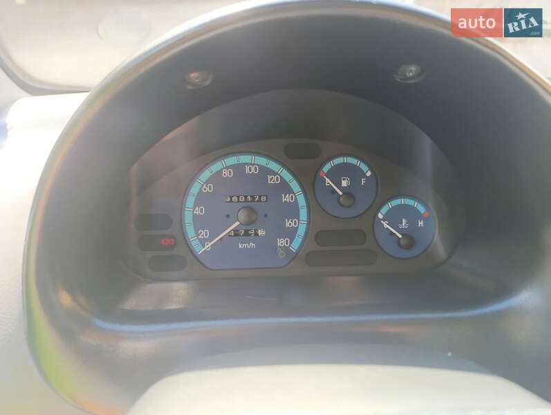 Хетчбек Daewoo Matiz 2011 в Славуті