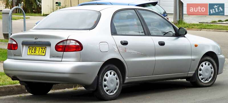 Хэтчбек Daewoo Matiz 2013 в 