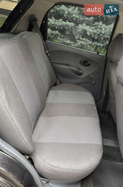 Хетчбек Daewoo Matiz 2012 в 