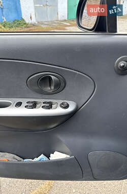 Хэтчбек Daewoo Matiz 2011 в 