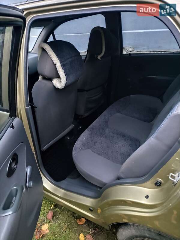 Хетчбек Daewoo Matiz 2010 в Чернівцях