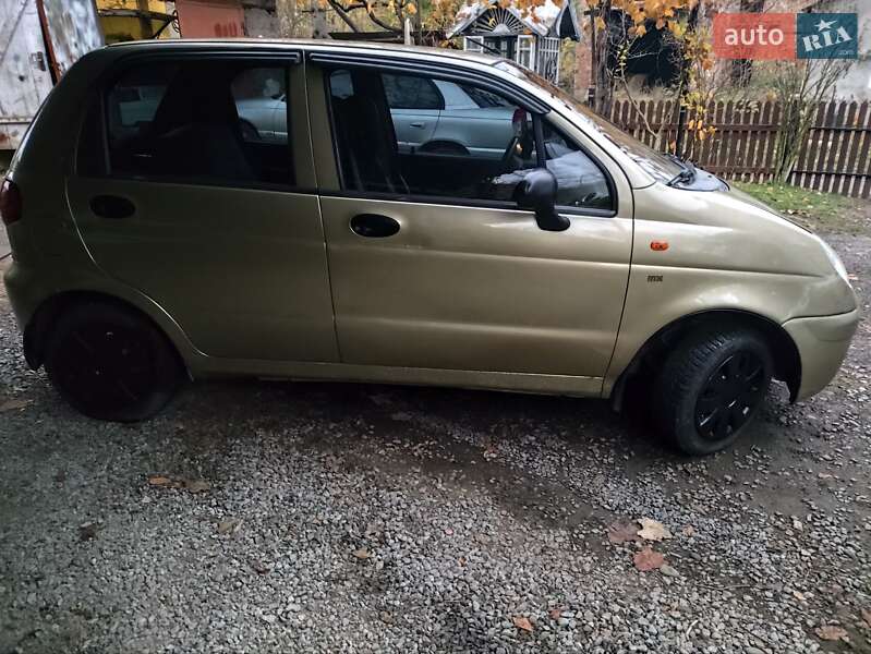 Хетчбек Daewoo Matiz 2010 в Чернівцях