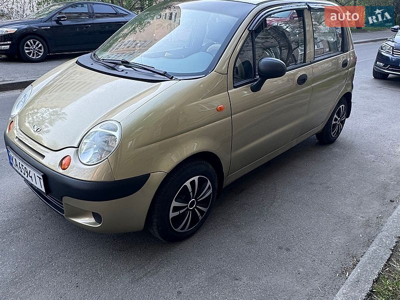 Хэтчбек Daewoo Matiz 2011 в Киеве