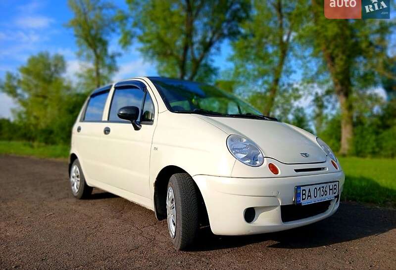 Хэтчбек Daewoo Matiz 2013 в Новоукраинке