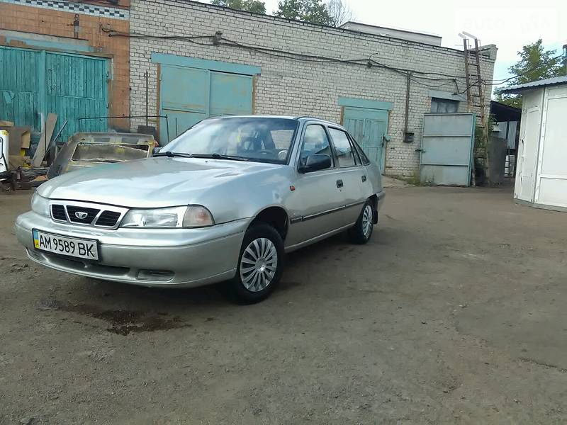 Седан Daewoo Nexia 2006 в Києві