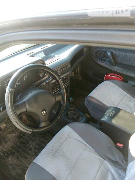 Седан Daewoo Nexia 2006 в Сумах